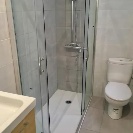 4 Bedroom Flat - Free Parking Appartement Saragosse